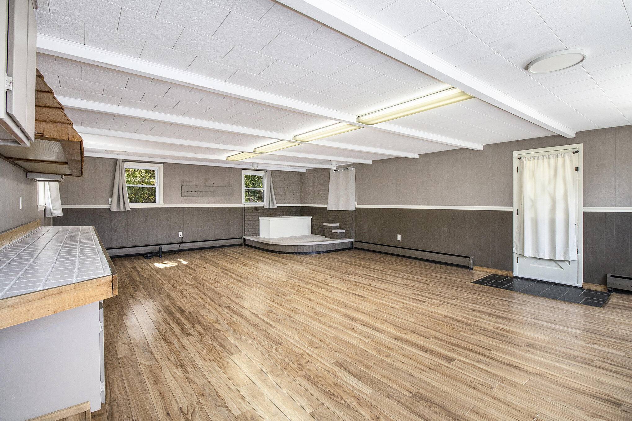 Jackson, MI 49201,5312 Seymour RD