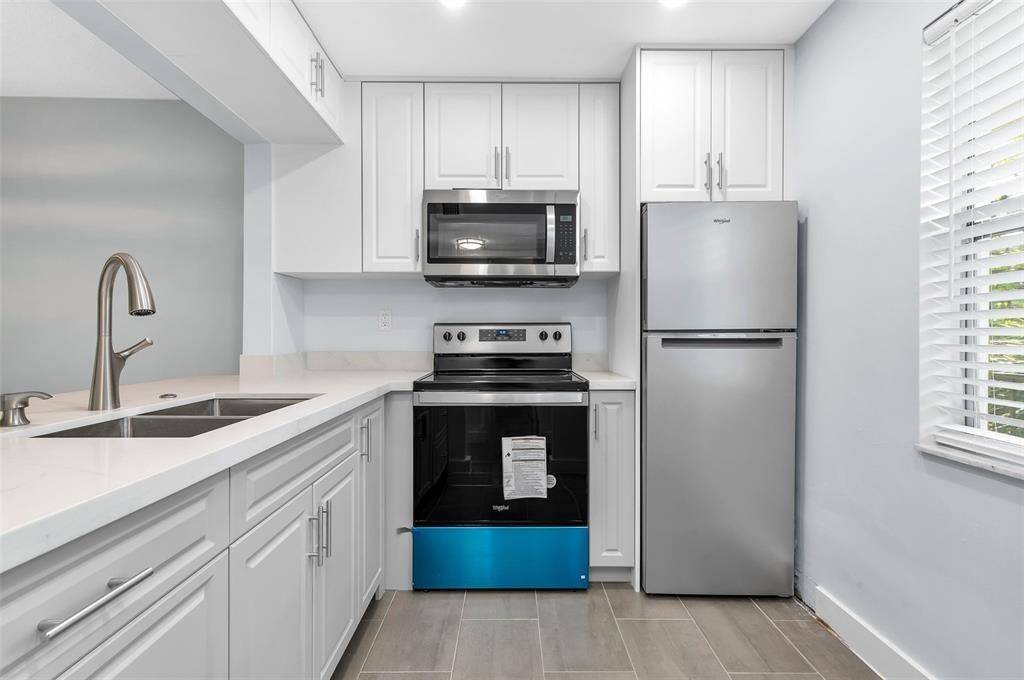 Tamarac, FL 33321,9091 Lime Bay Blvd #312