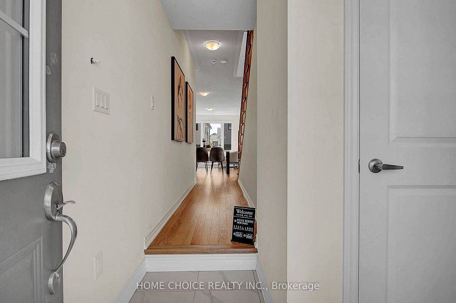 Barrie, ON L9L 0L9,143 Terry Fox DR