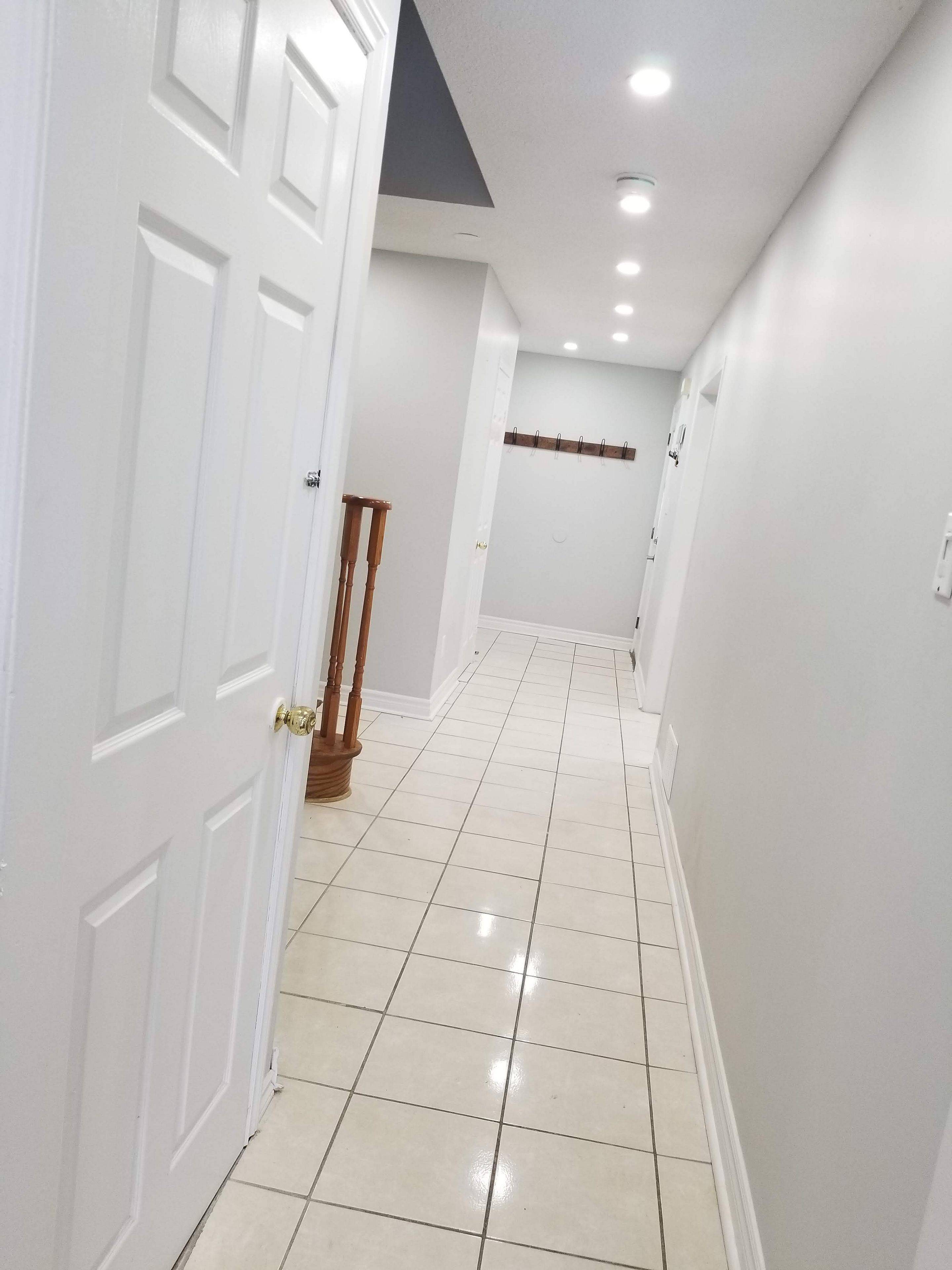 Brampton, ON L6Y 3W3,55 Tulip DR #Main