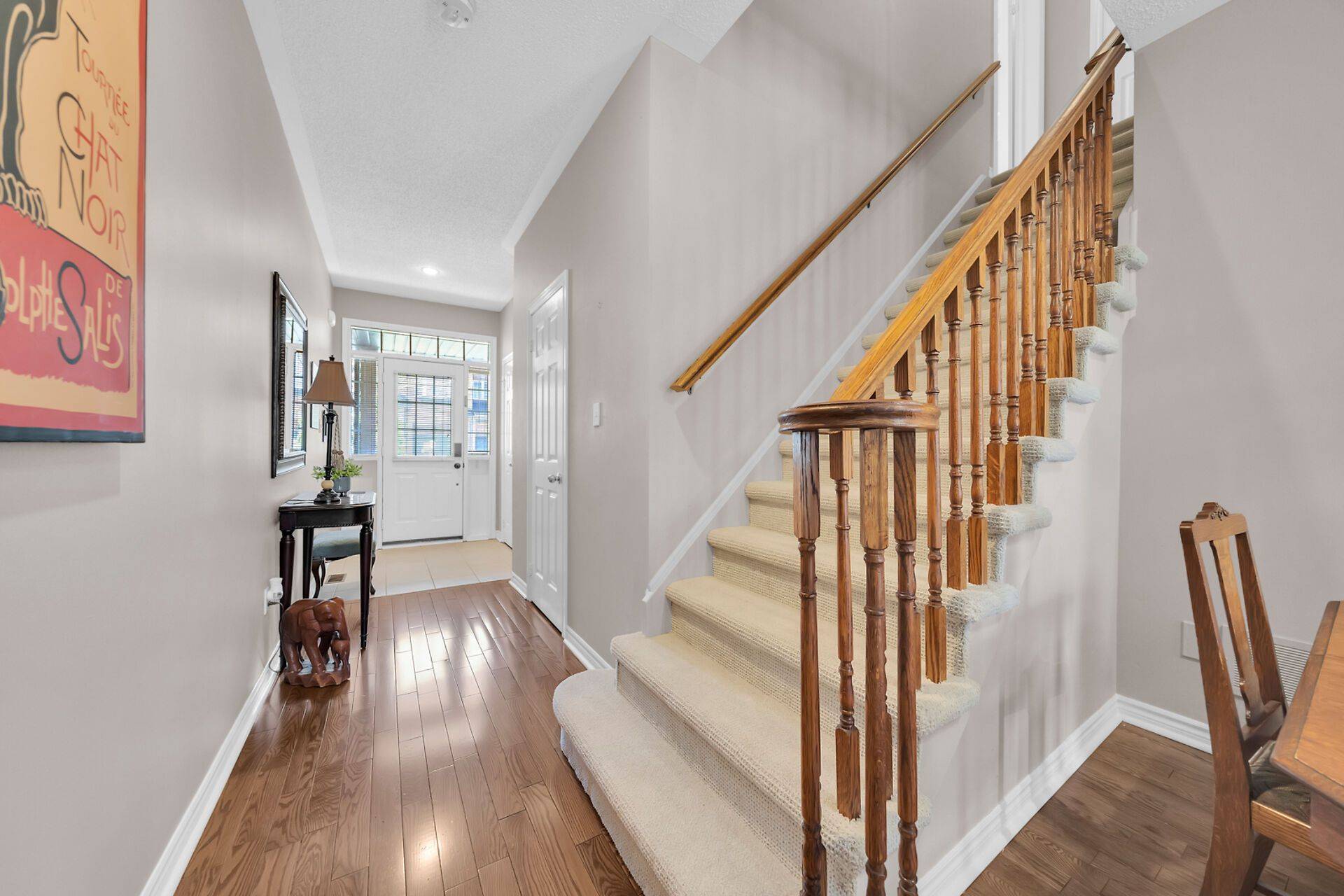 Oakville, ON L6H 7J2,300 Ravineview WAY #41