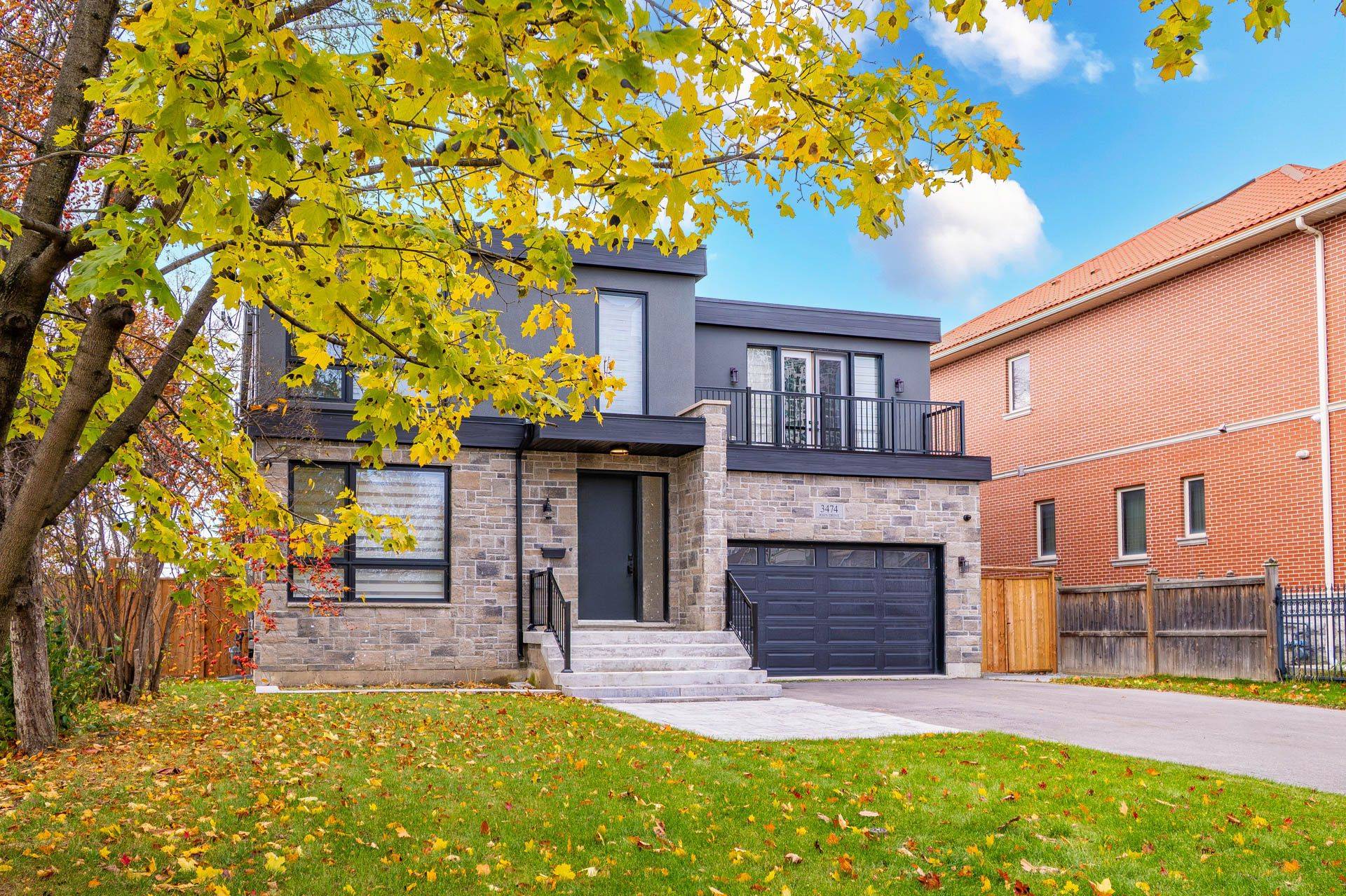 Mississauga, ON L5B 1T5,3474 Joan DR