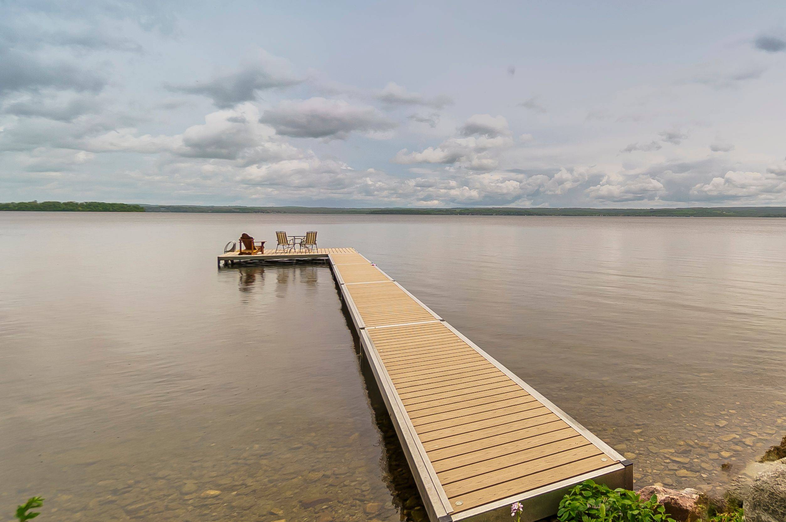 37 Lakeshore RD, Hiawatha First Nation, ON K0L 2G0