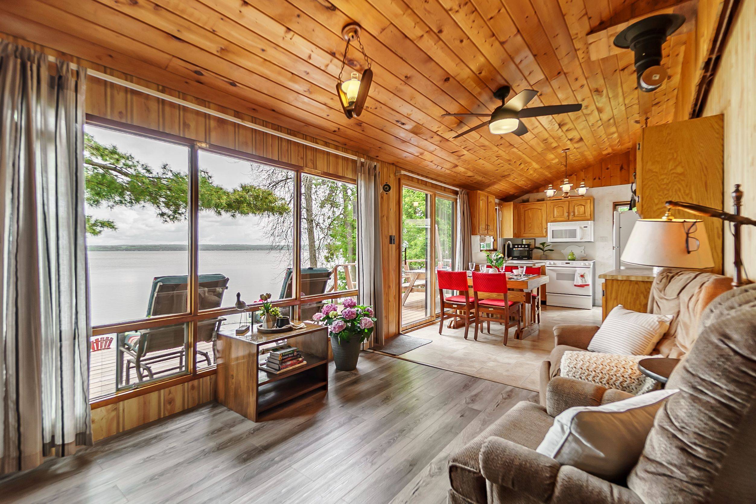 37 Lakeshore RD, Hiawatha First Nation, ON K0L 2G0