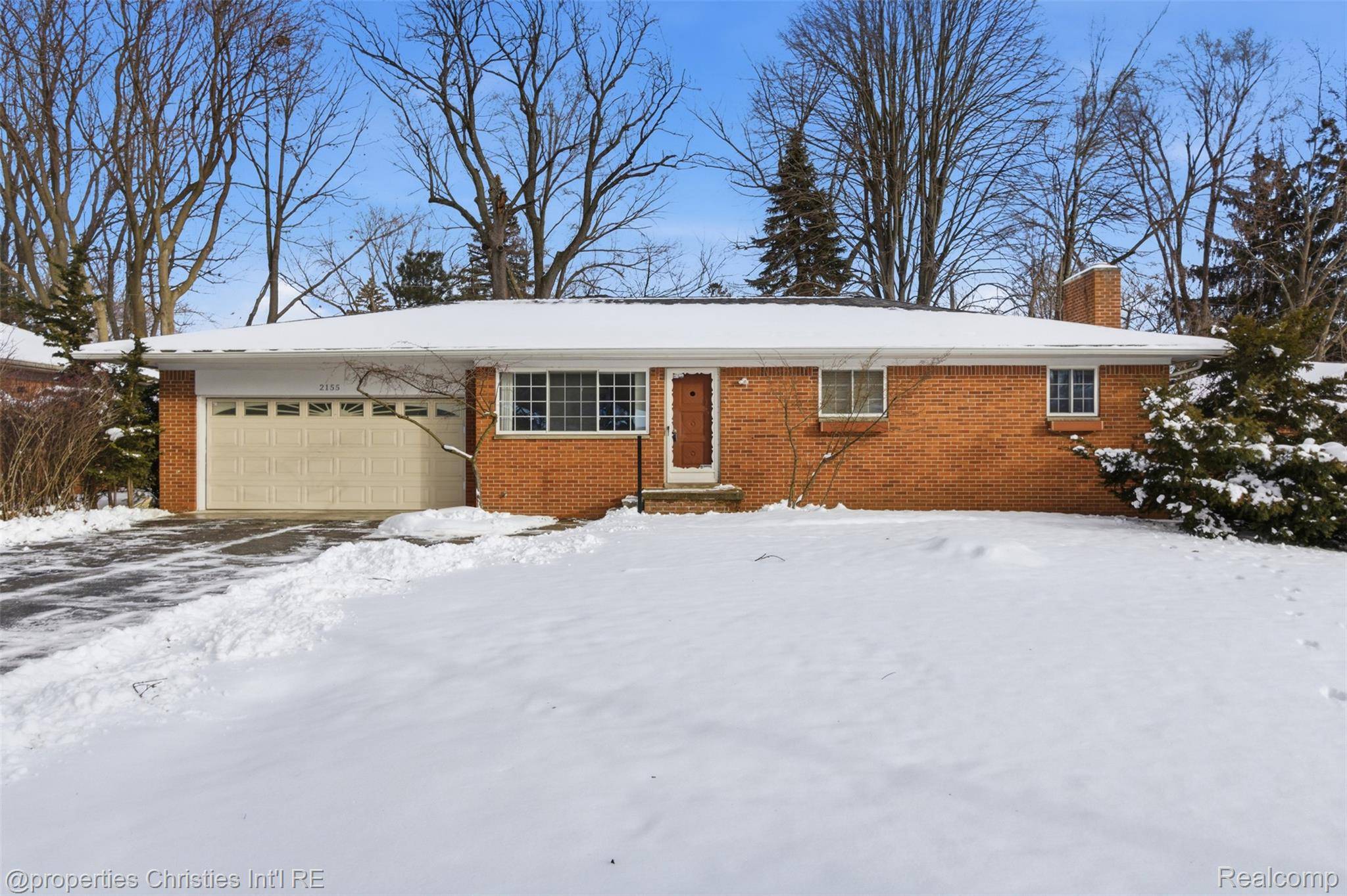 Bloomfield Hills, MI 48302,2155 Devonshire RD