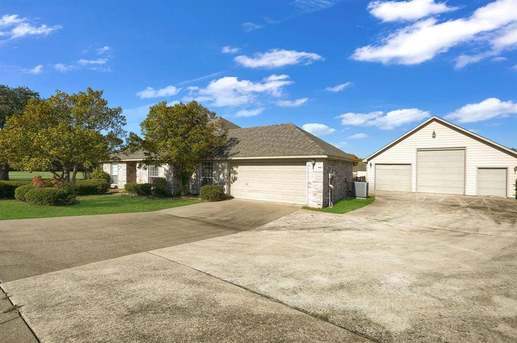 Wylie, TX 75098,900 Crestview Lane