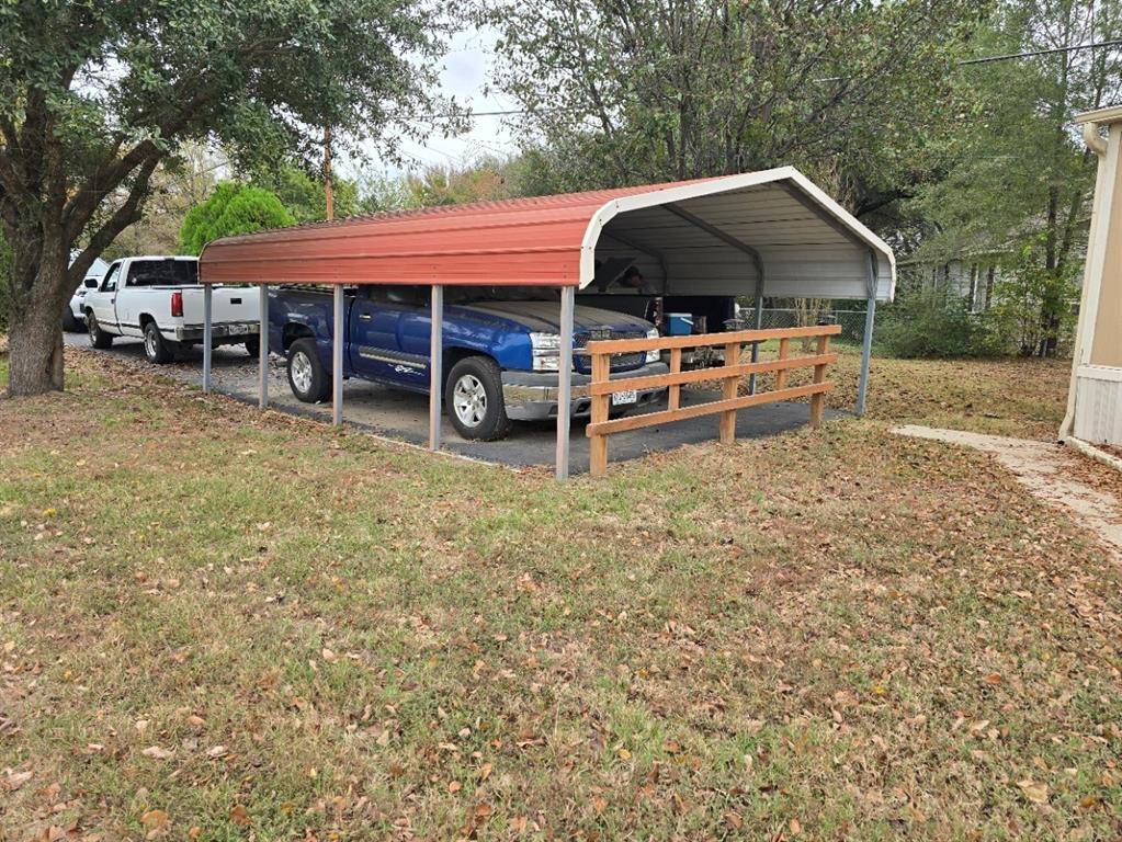 Gun Barrel City, TX 75156,119 Still Water Street