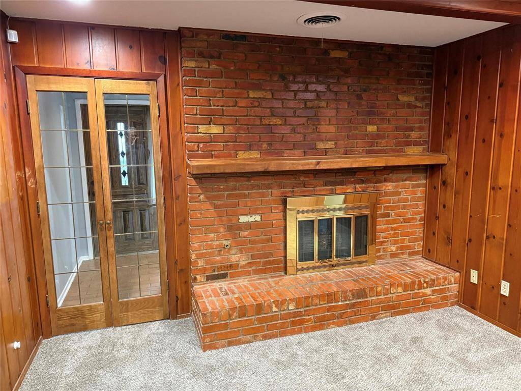 Fort Worth, TX 76103,1021 Blue Lake Drive