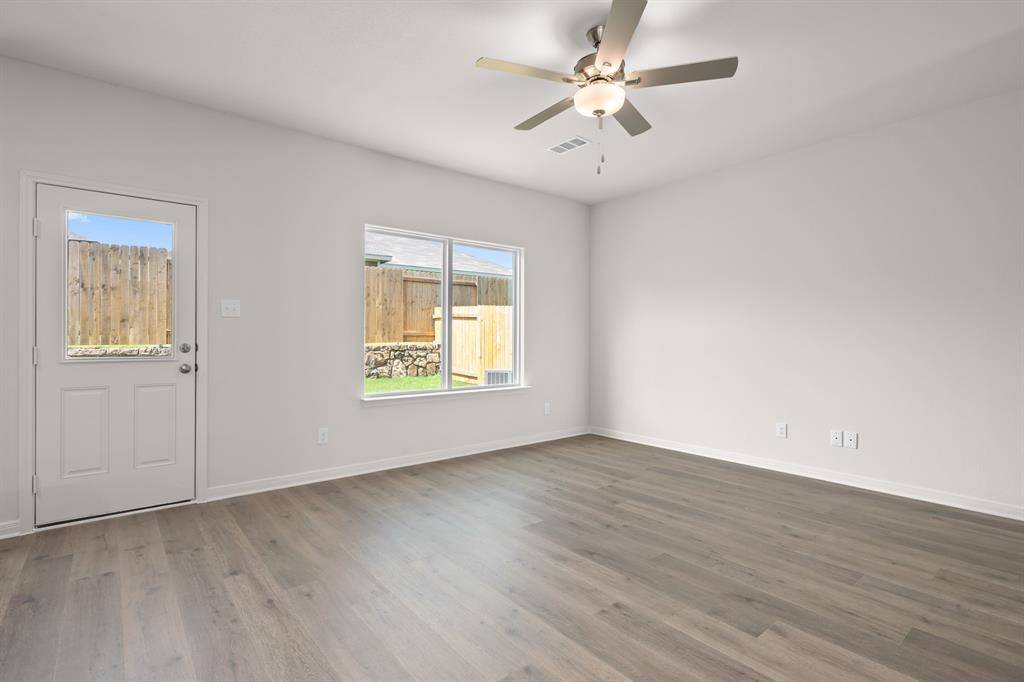 Venus, TX 76084,521 A D Crain Street