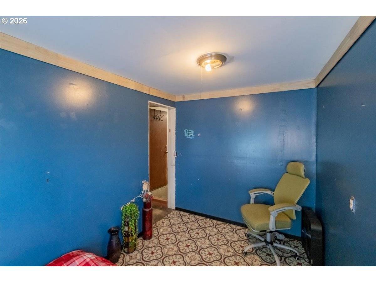 Junction City, OR 97448,471 BIRCH ST