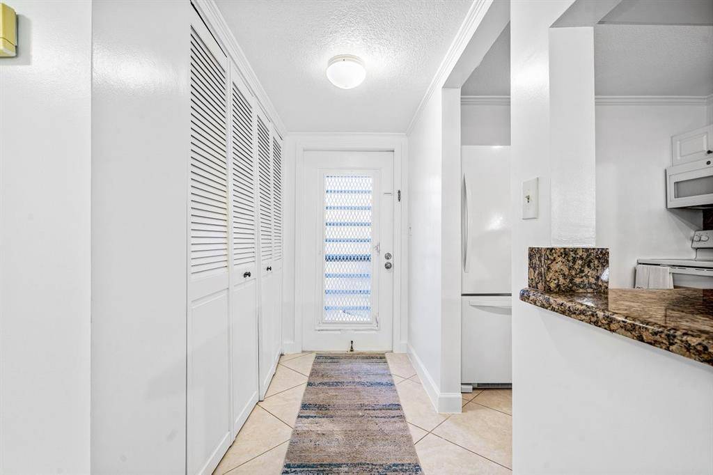 Boca Raton, FL 33428,9280 SW 3rd St #802