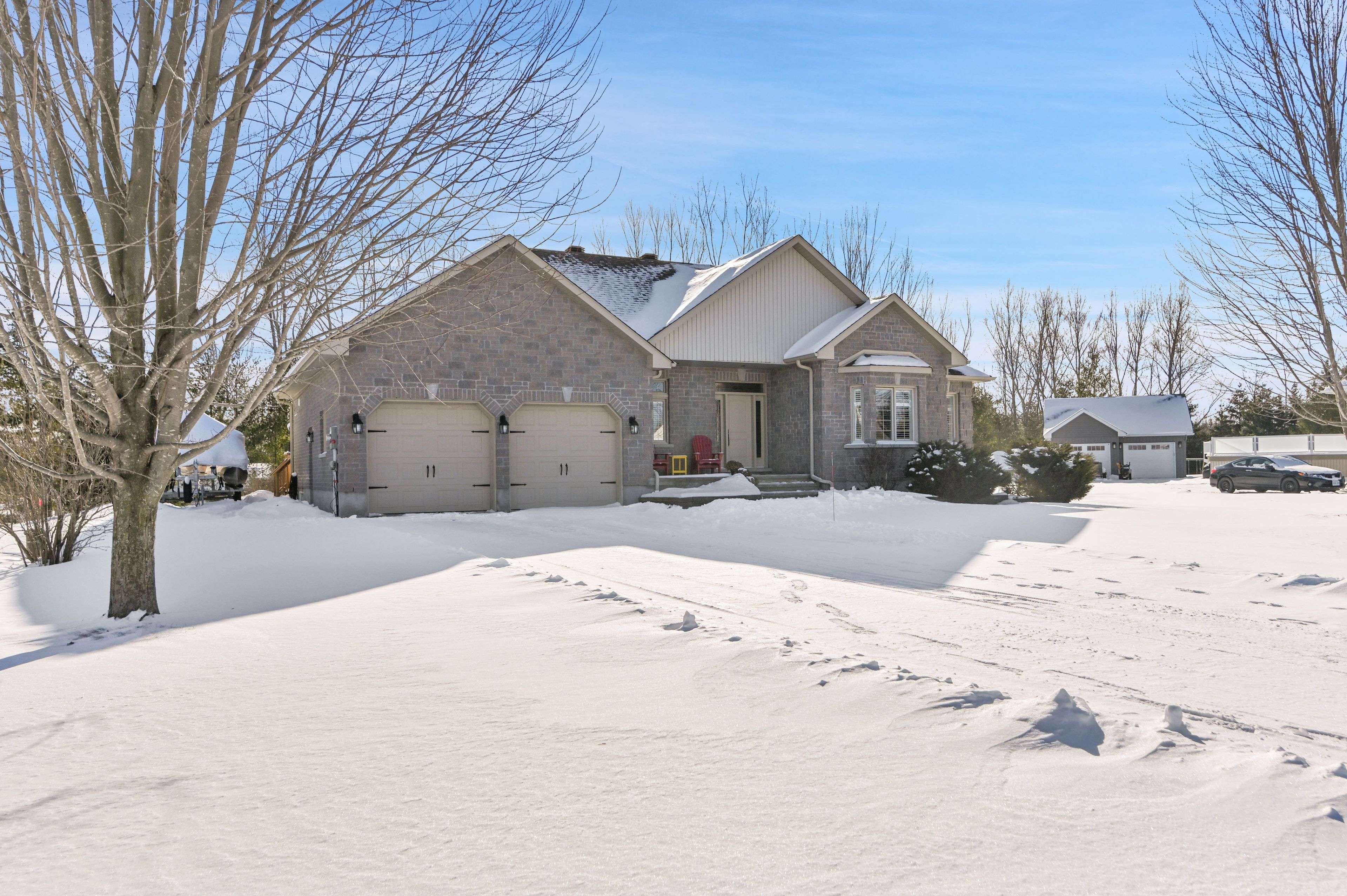 South Glengarry, ON K6H 7J1,6574 Adrian CT