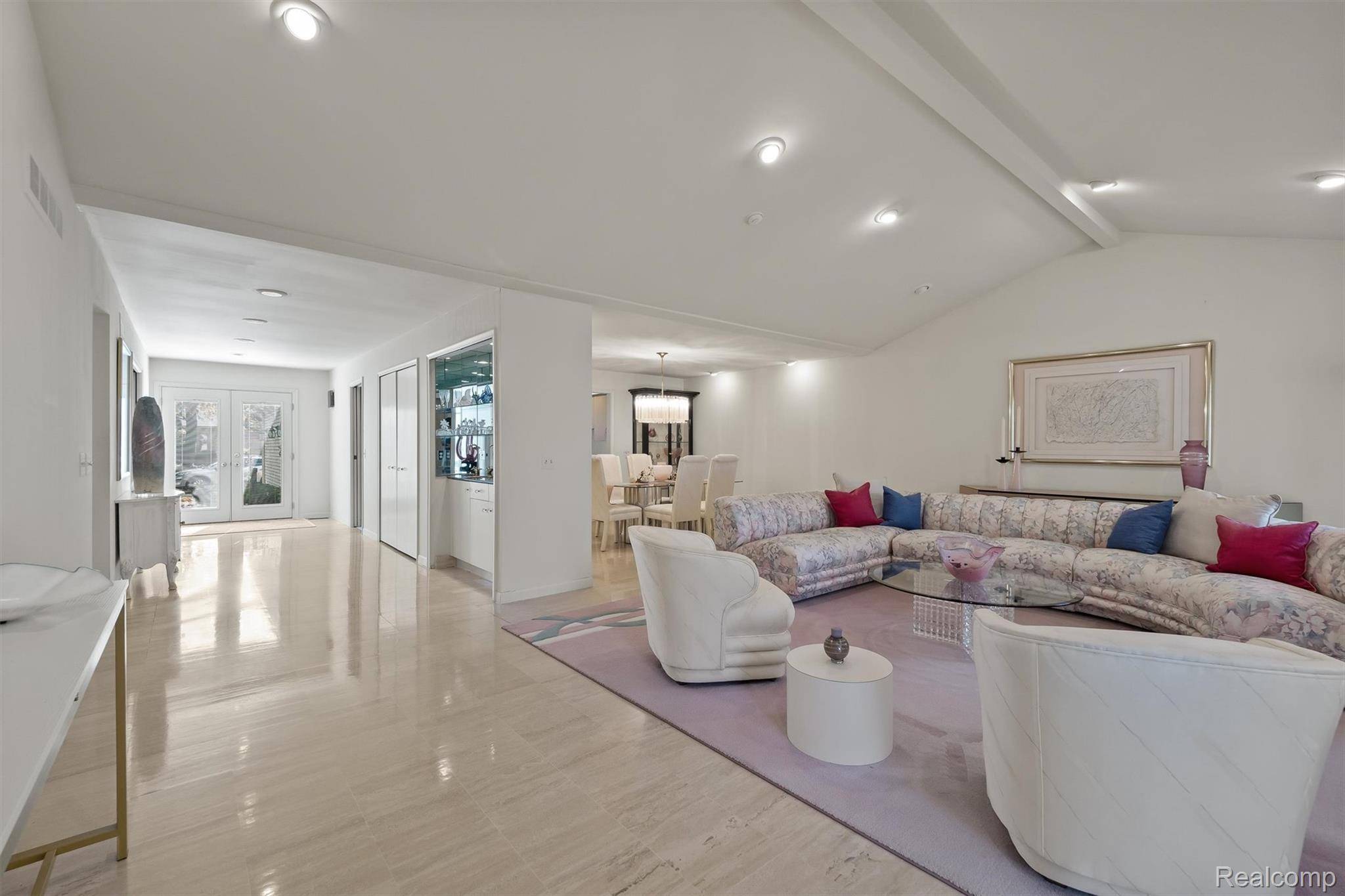 Bloomfield Hills, MI 48302,5129 Woodlands LN