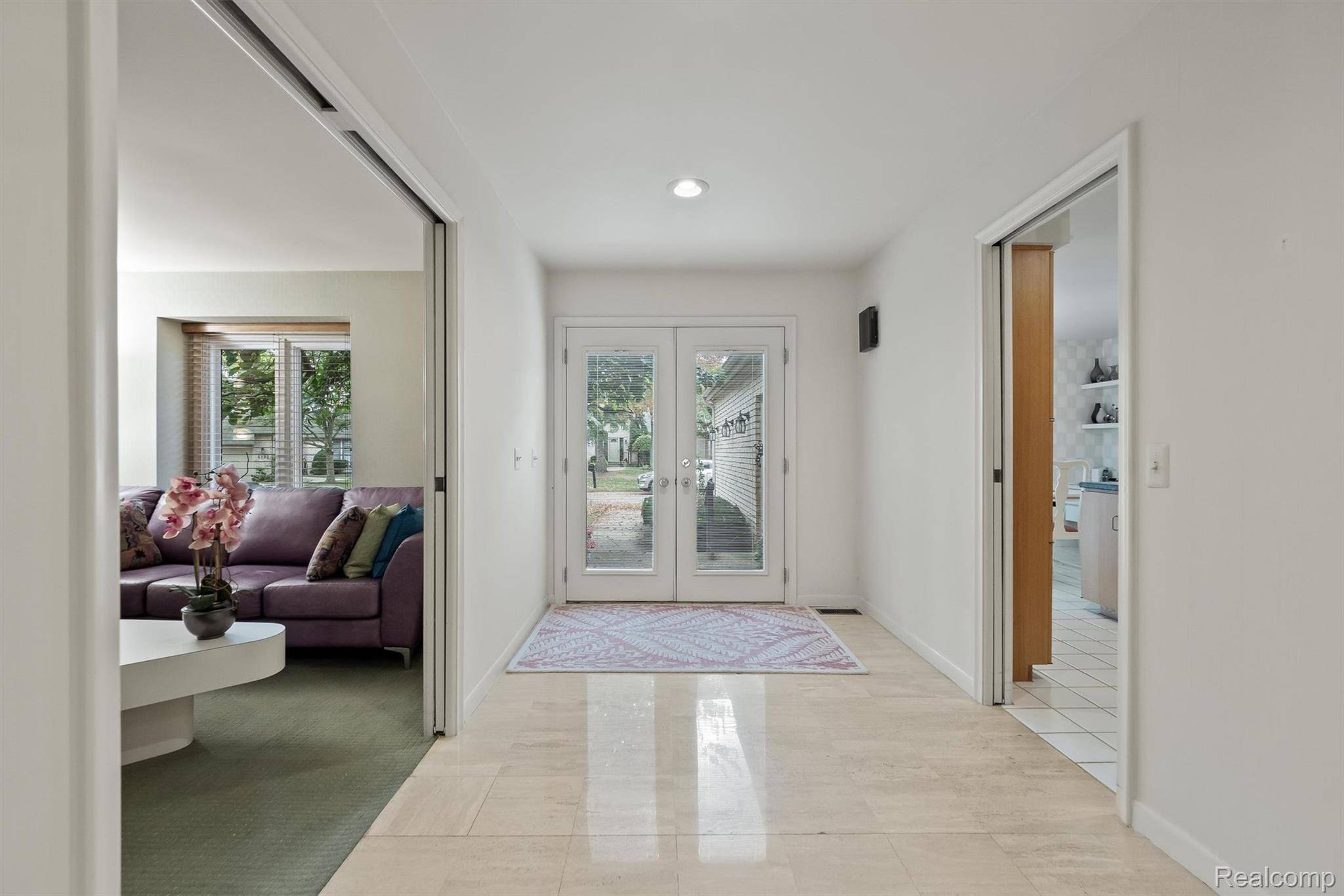 Bloomfield Hills, MI 48302,5129 Woodlands LN