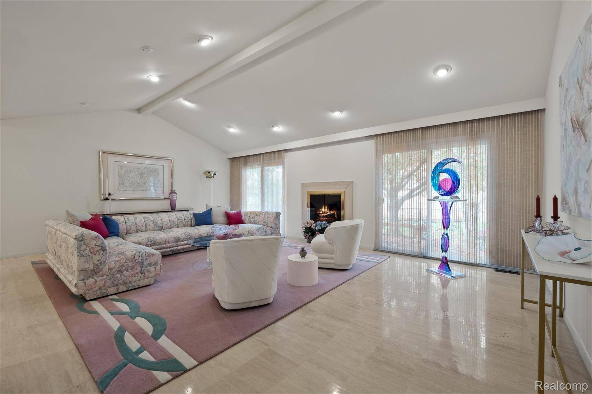 Bloomfield Hills, MI 48302,5129 Woodlands LN