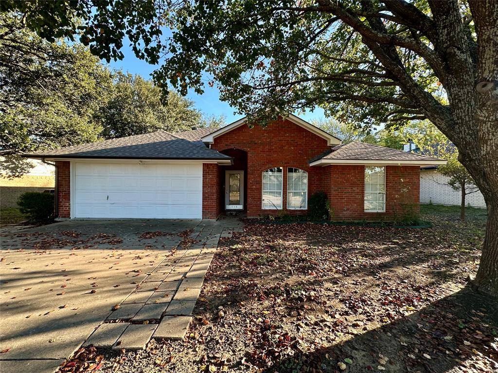 Waxahachie, TX 75165,205 N Meadowview Drive