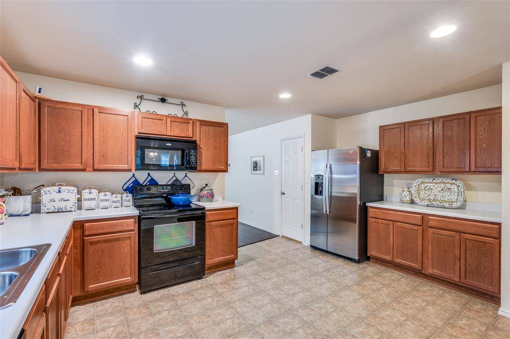 Denton, TX 76210,3404 Highpoint Drive