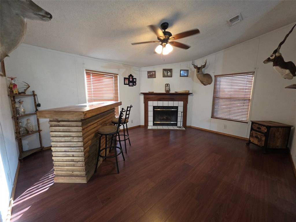 Joshua, TX 76058,5716 Longhorn Trail