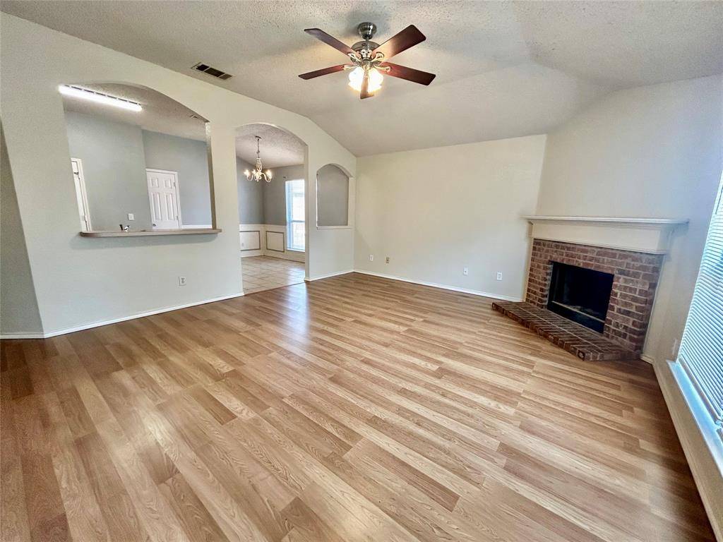 Saginaw, TX 76131,909 Meadowlark Drive