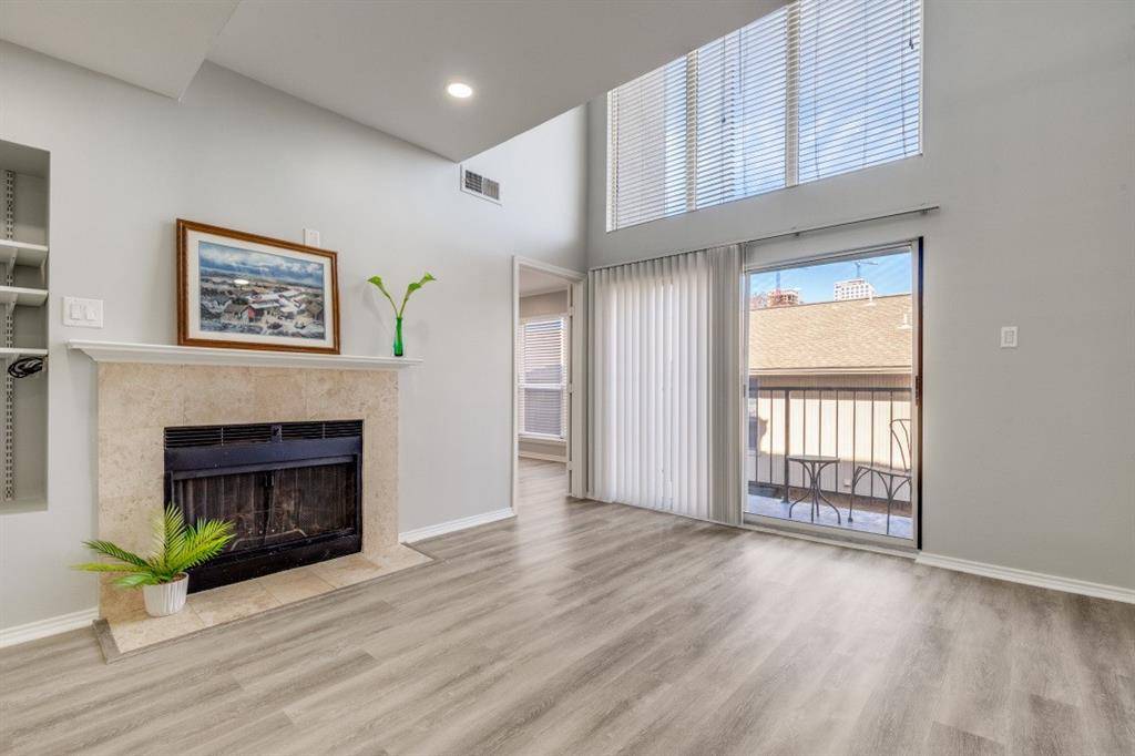 Dallas, TX 75205,4221 Cole Avenue #202