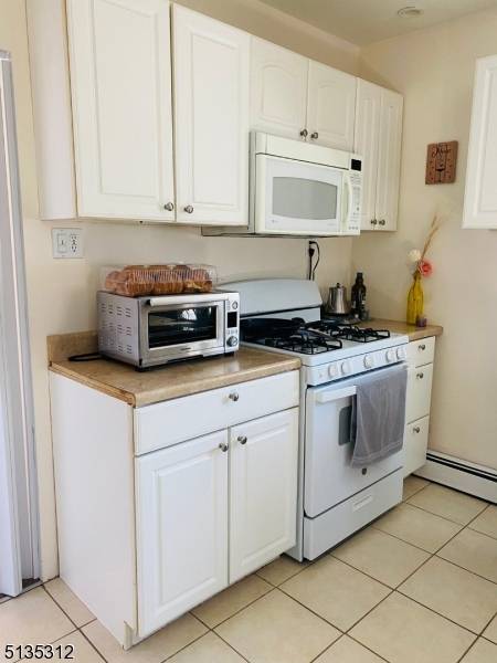 Clifton City, NJ 07011,137 E Clifton Ave