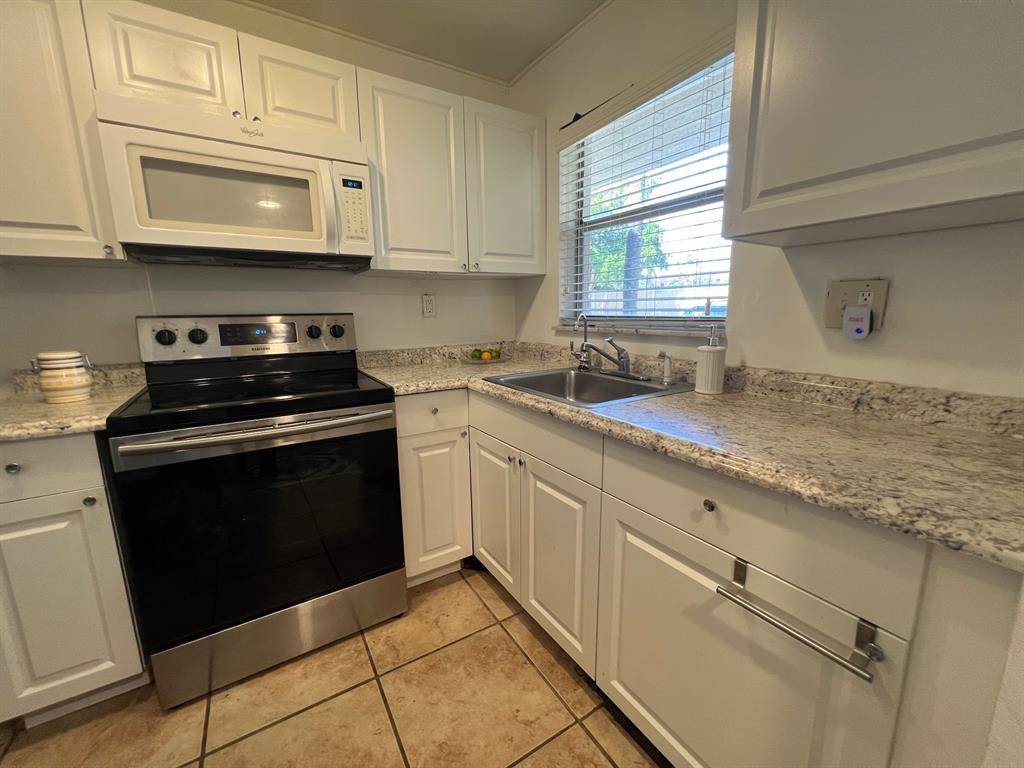 Sunrise, FL 33322,2720 N Pine Island Rd #101