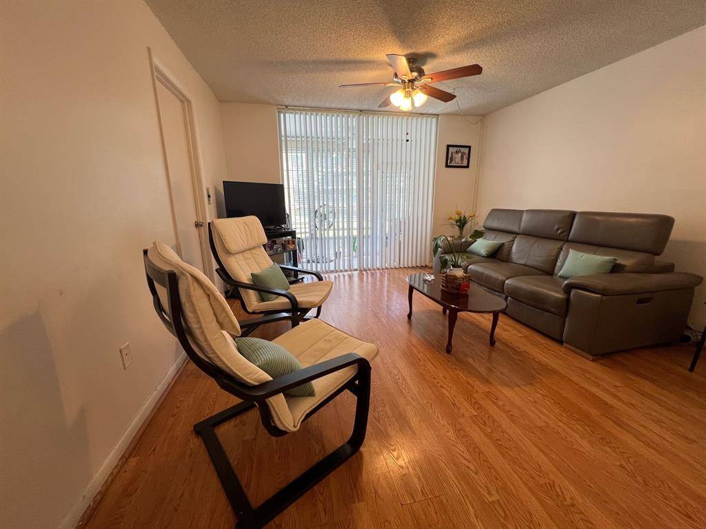 Sunrise, FL 33322,2720 N Pine Island Rd #101