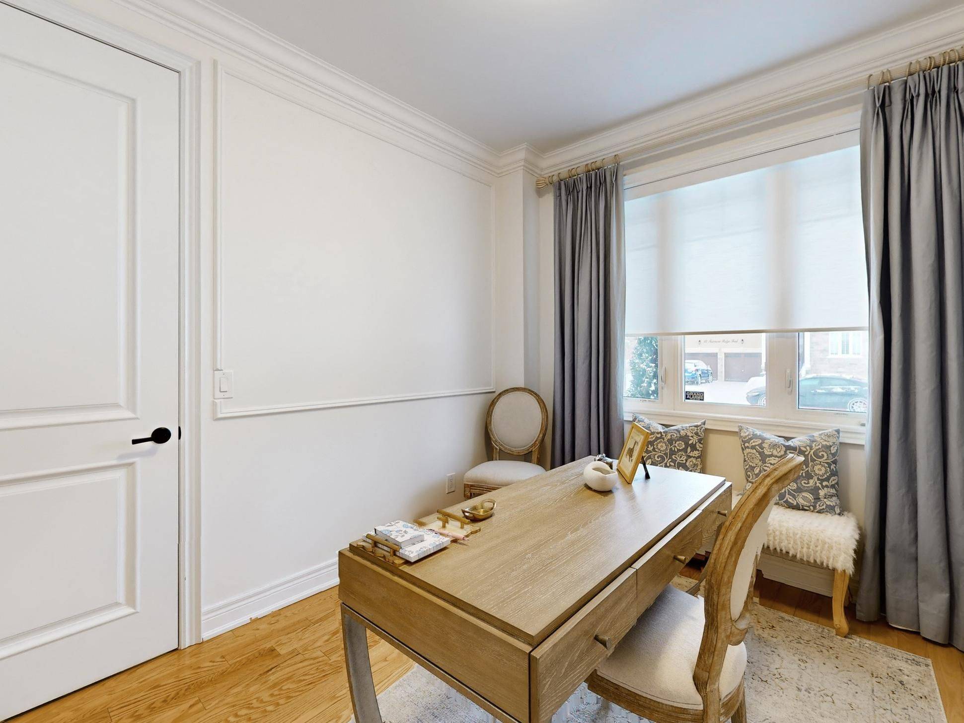 King, ON L7B 0A6,43 Fairmont Ridge TRL