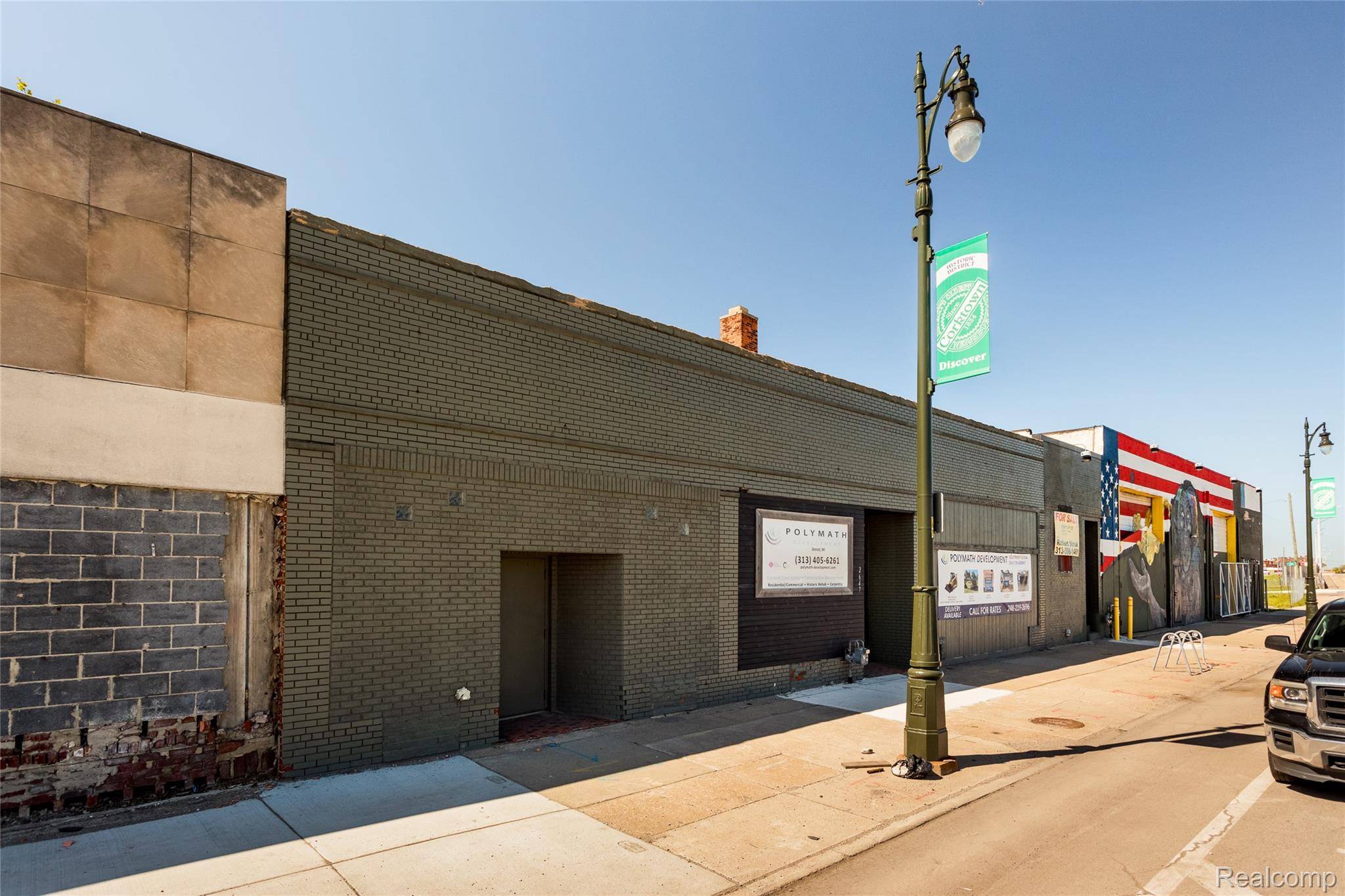 Detroit, MI 48216,2647 Michigan AVE