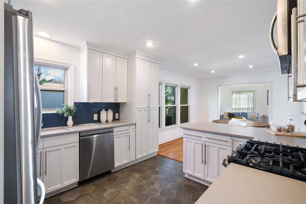 Dallas, TX 75216,1417 Seevers Avenue