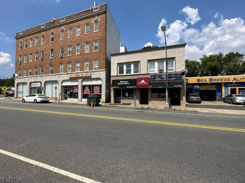 Bloomfield Twp., NJ 07003,336 Broad St #2