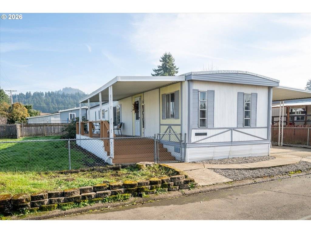 Springfield, OR 97478,5335 DAISY ST #131