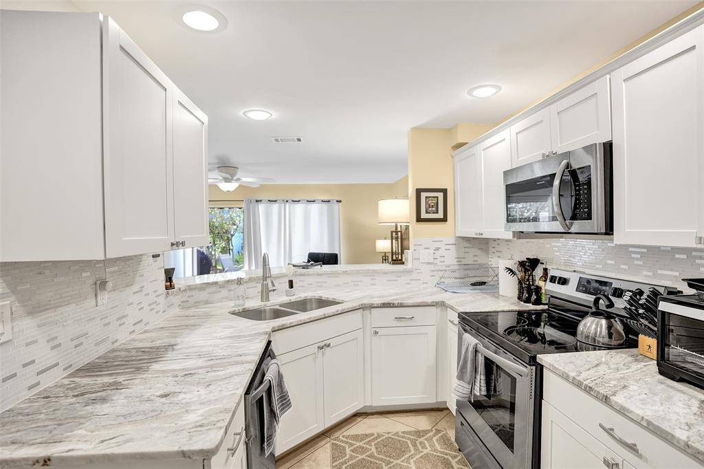 Boca Raton, FL 33486,21376 Pagosa Ct