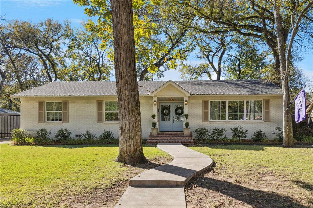 Fort Worth, TX 76109,3124 Tanglewood Trail