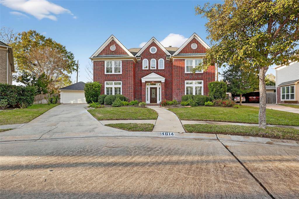 Sugar Land, TX 77479,4614 Barrett Court