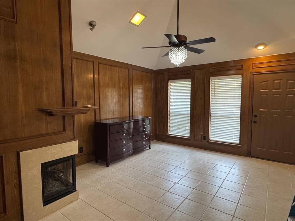 Lewisville, TX 75067,703 Red Oak Drive