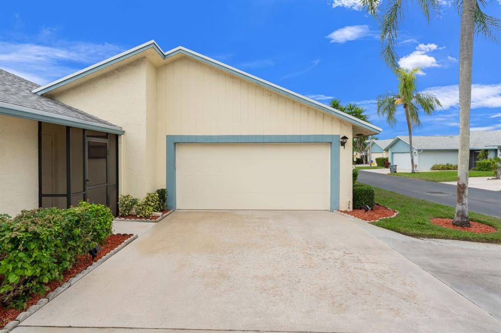 Boca Raton, FL 33428,9106 SW 22nd St #D