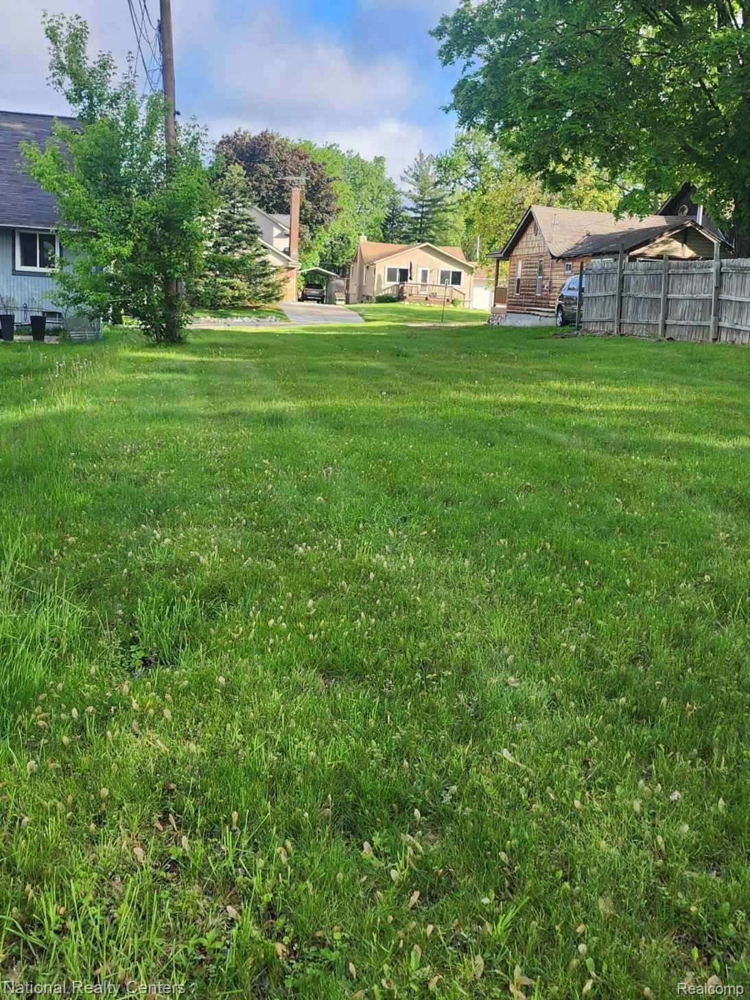 Commerce Twp, MI 48390,138 Welfare BLVD