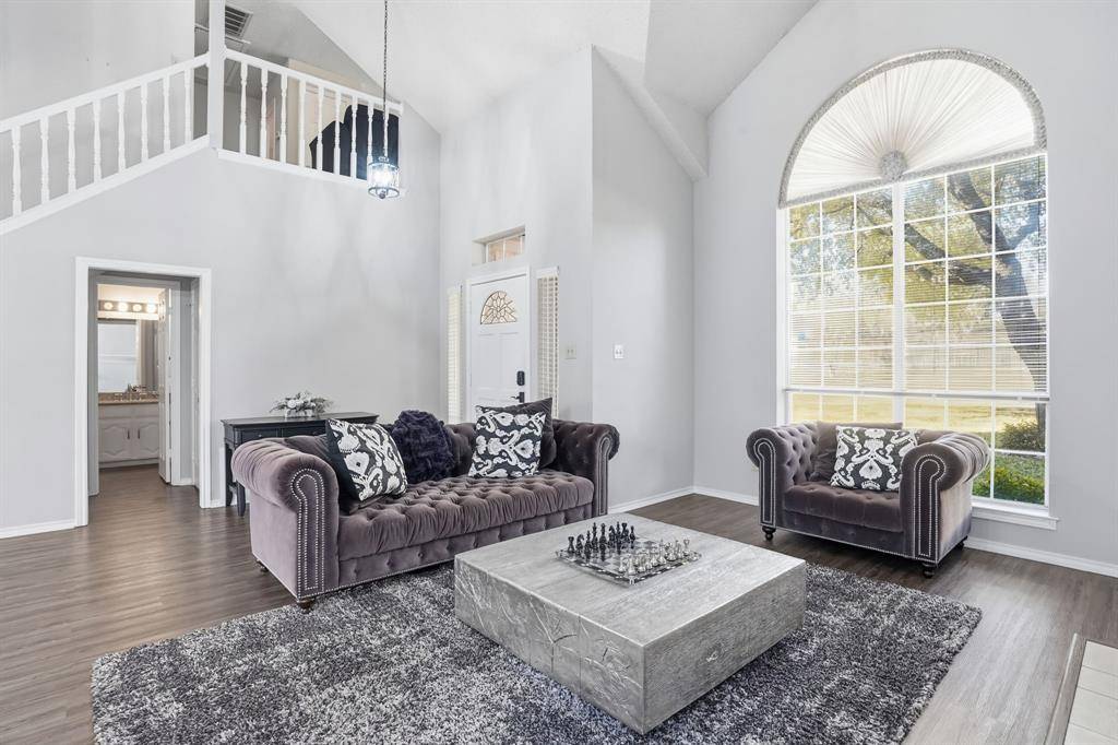 Bedford, TX 76021,3944 Cedar Ridge Drive