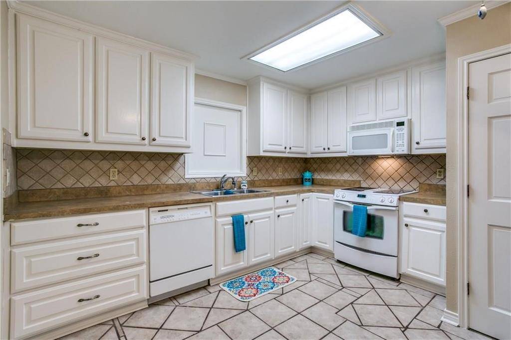 Garland, TX 75043,516 Clover Lane