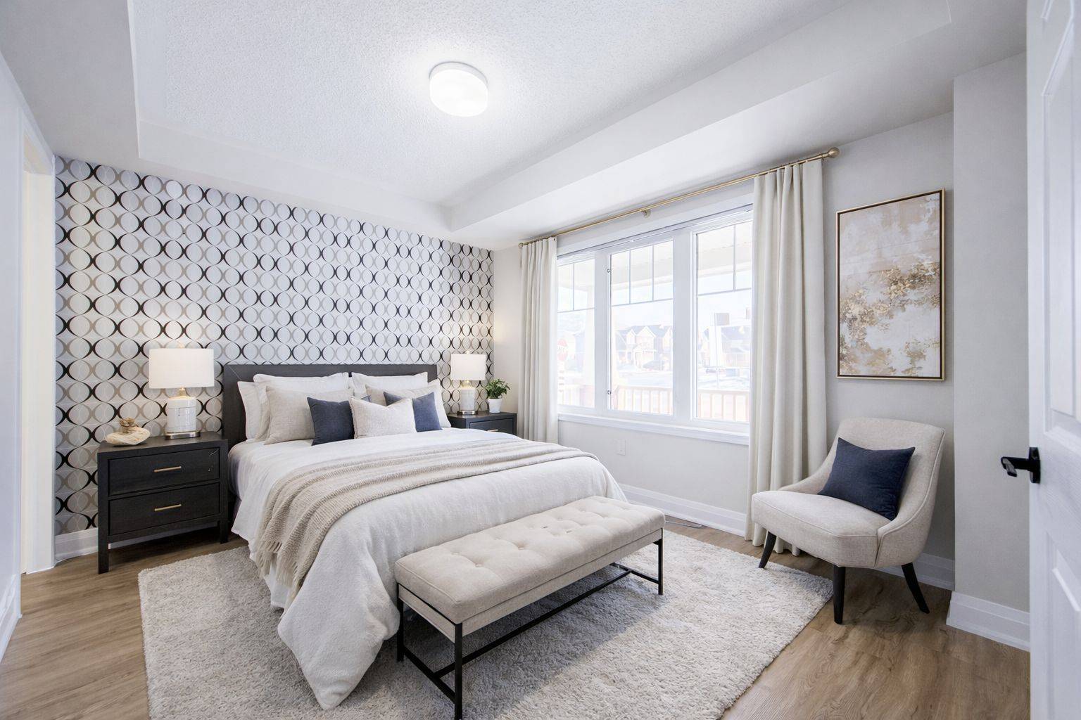 Milton, ON L9T 0Z5,299 Dymott AVE