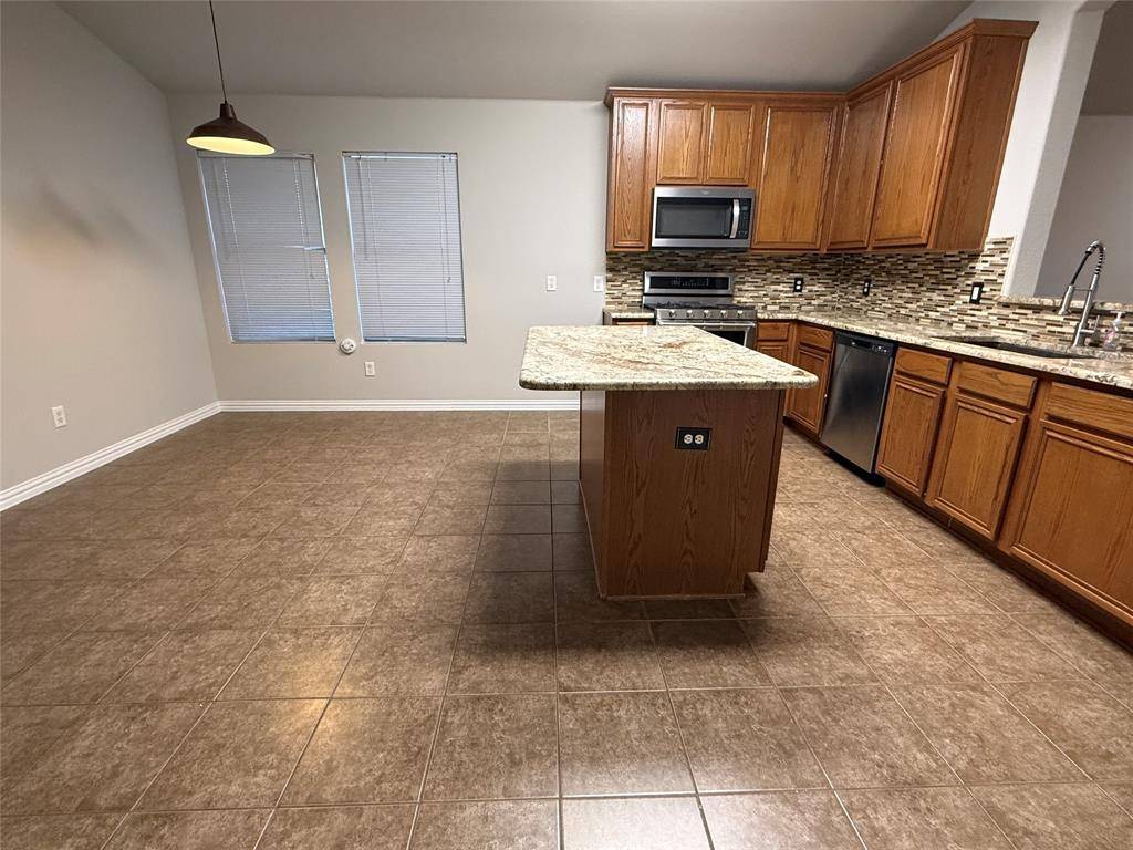 Fort Worth, TX 76108,9884 Autumn Sage Drive