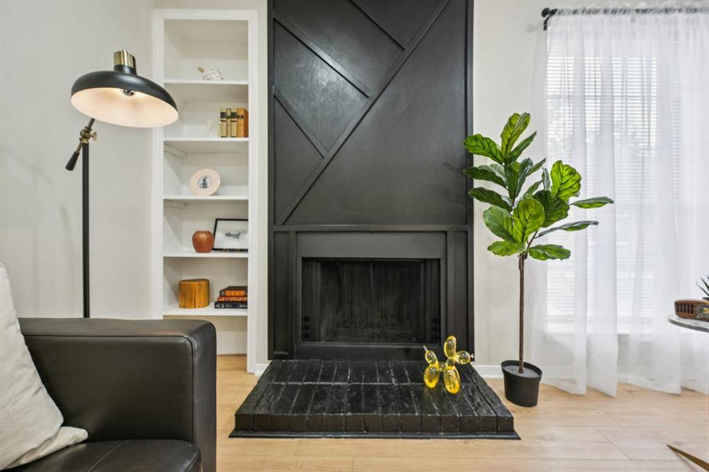 Dallas, TX 75252,18333 Roehampton Drive #128