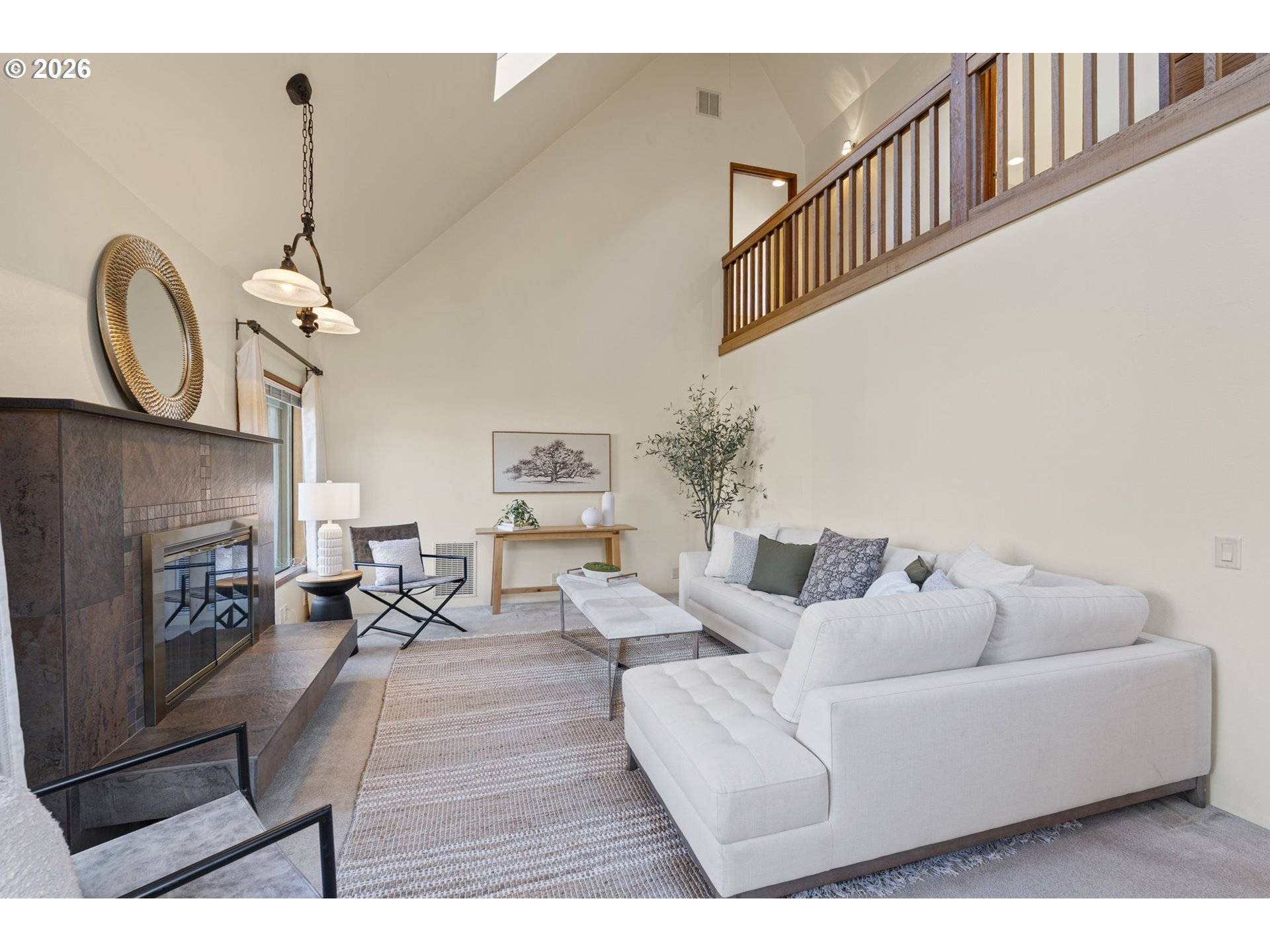 Eugene, OR 97401,847 FAIRWAY VIEW DR