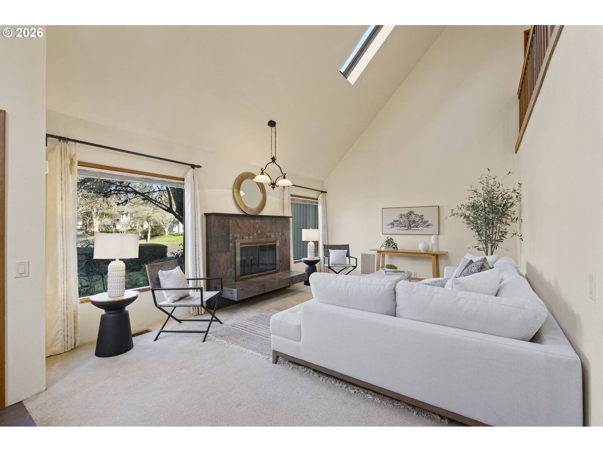 Eugene, OR 97401,847 FAIRWAY VIEW DR