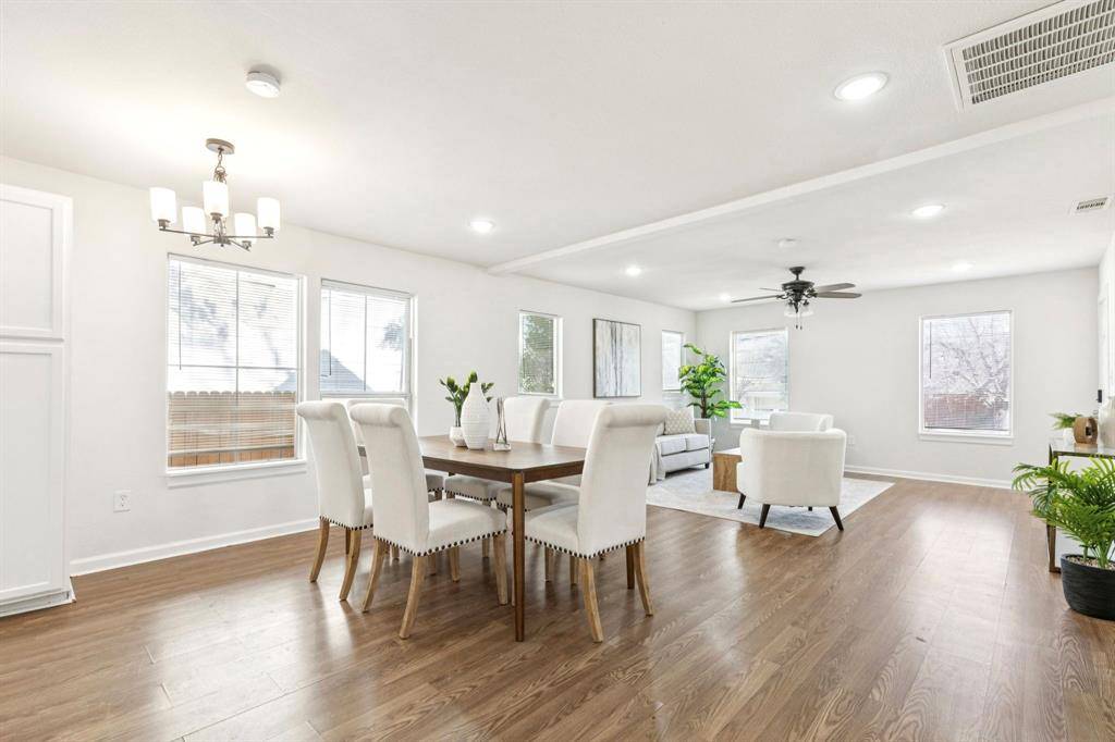 Dallas, TX 75208,1231 S Edgefield Avenue