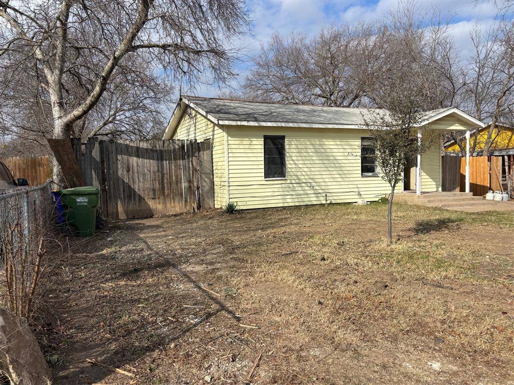White Settlement, TX 76108,825 Clyde Street