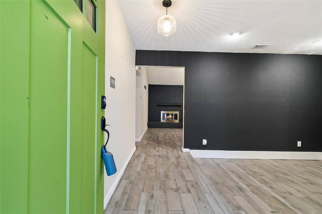 Grand Prairie, TX 75052,417 Kirby Creek Drive