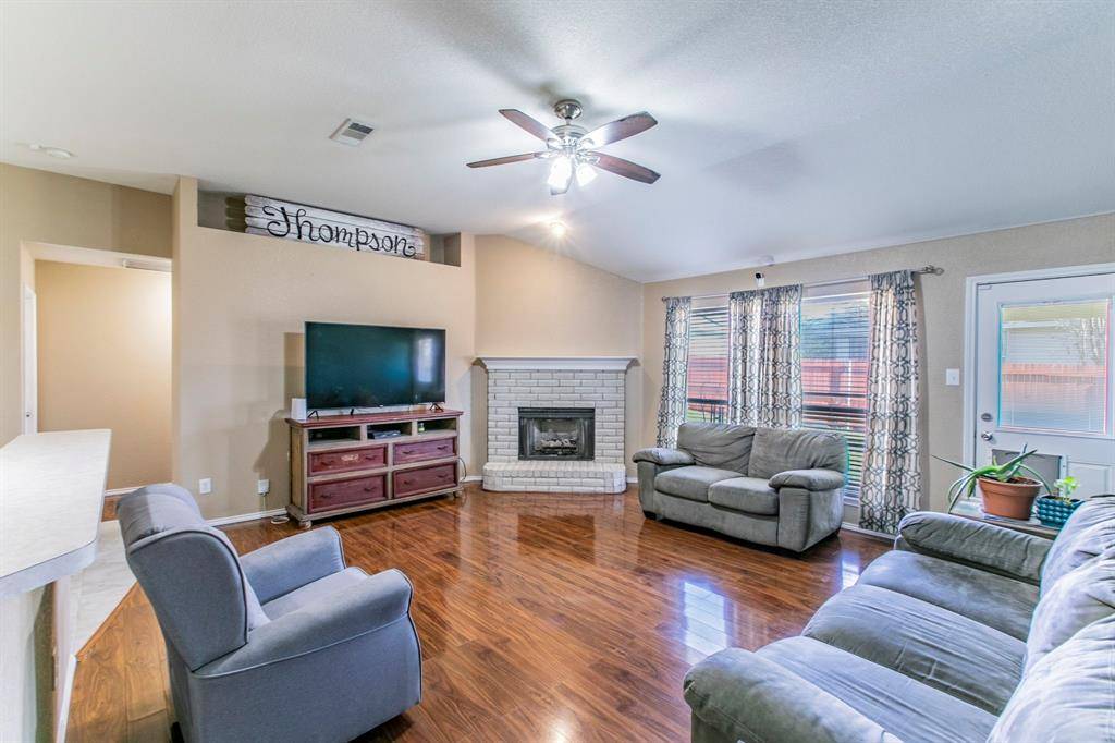 Cedar Hill, TX 75104,812 Passive Drive