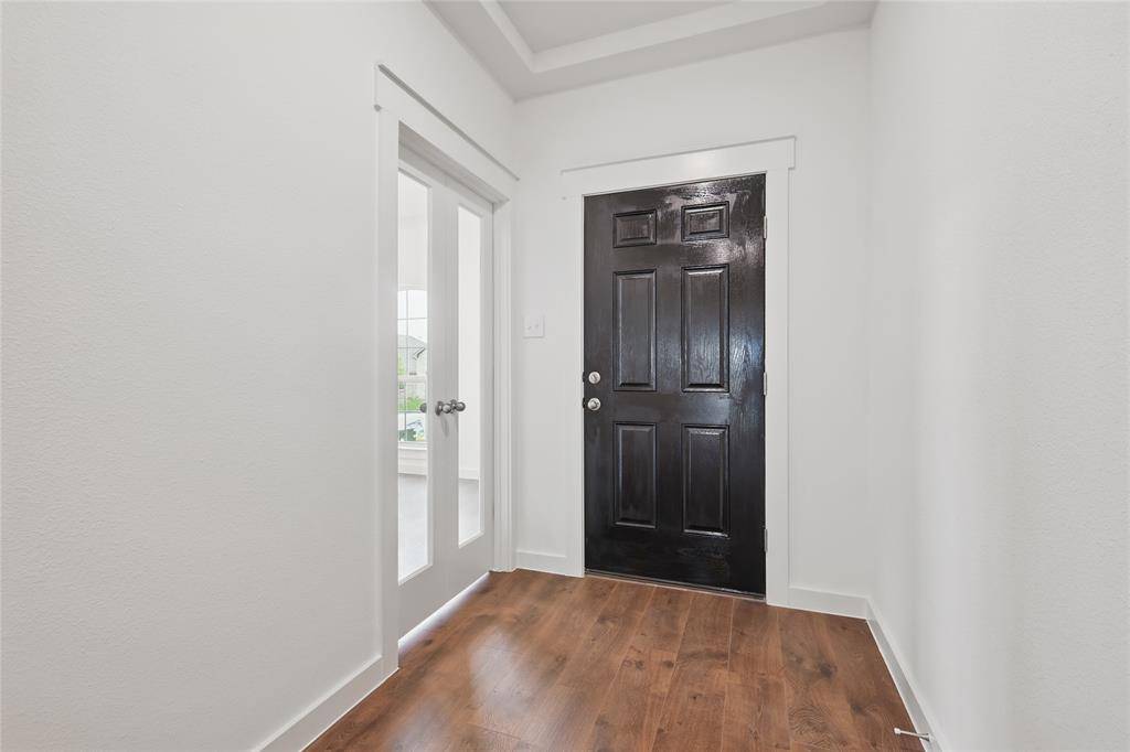 Venus, TX 76084,124 Patrick Henry Drive